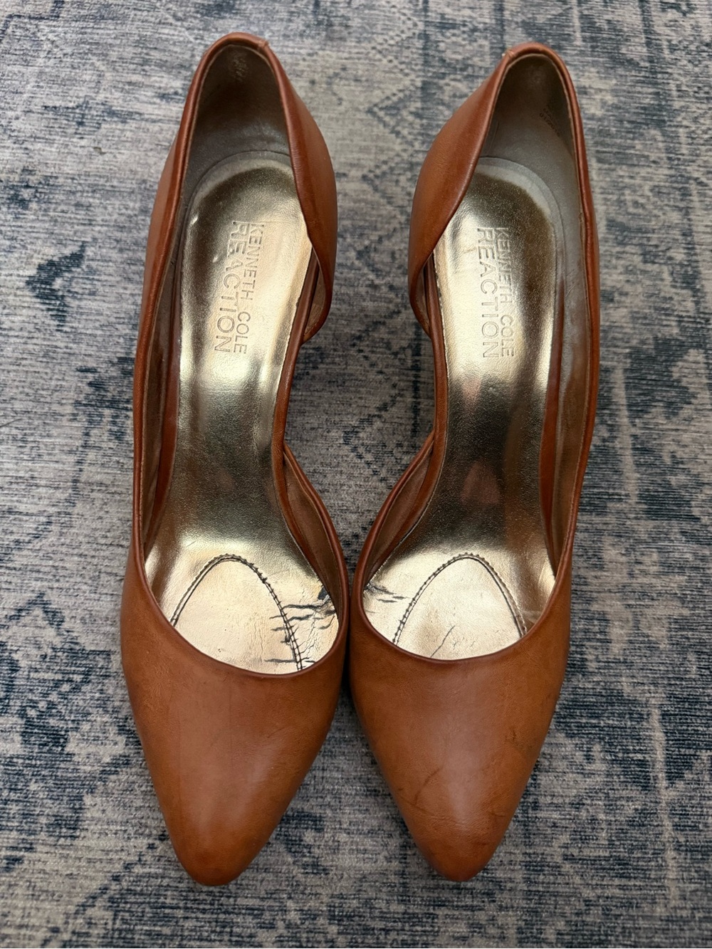 Kenneth Cole Reaction Tan Pointed-Toe Leather Heels
